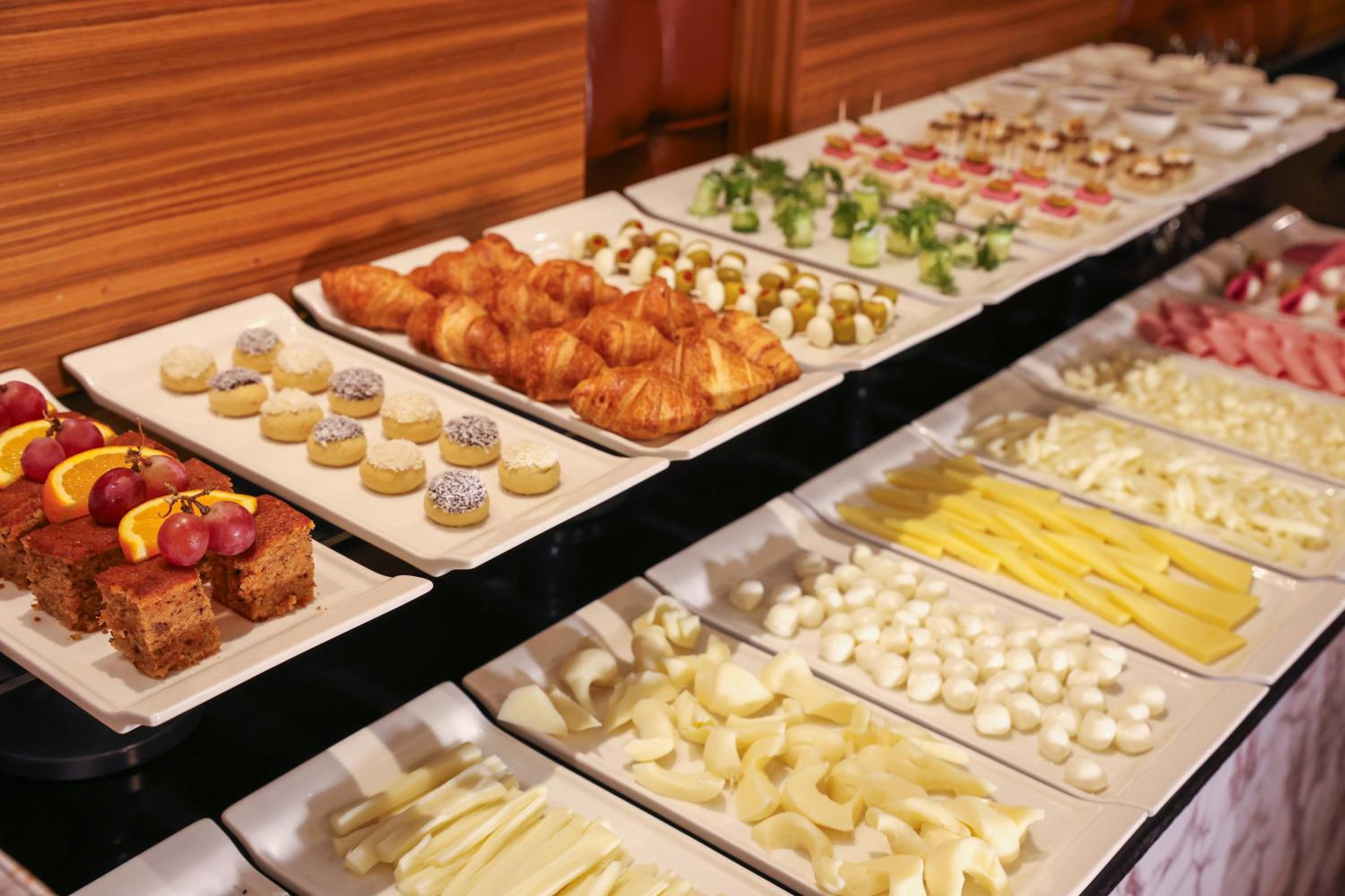 Continent Otel Atasehir - Image 7