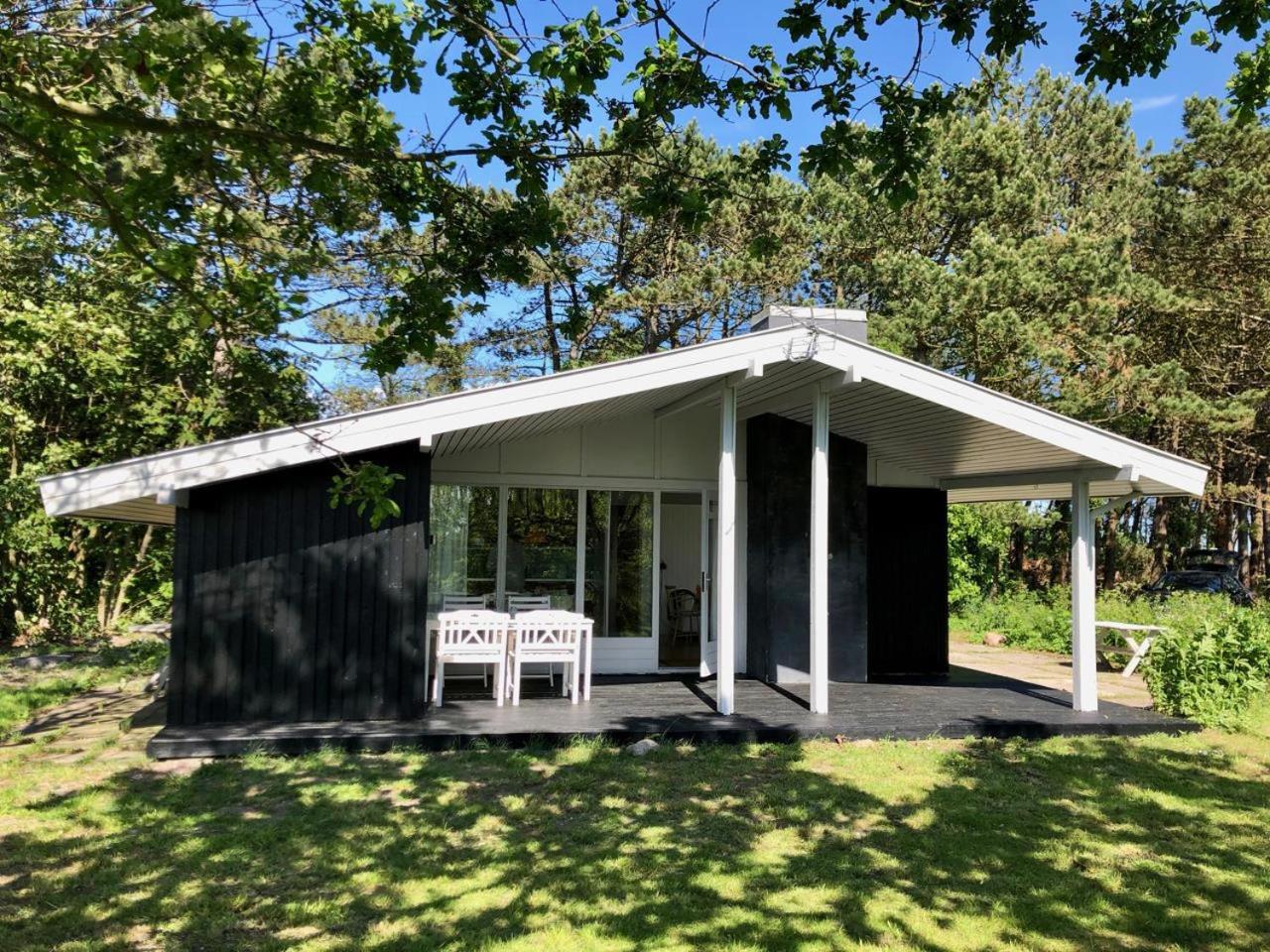 Awesome Home In Ebeltoft With 2 Bedrooms, Sauna And Internet
