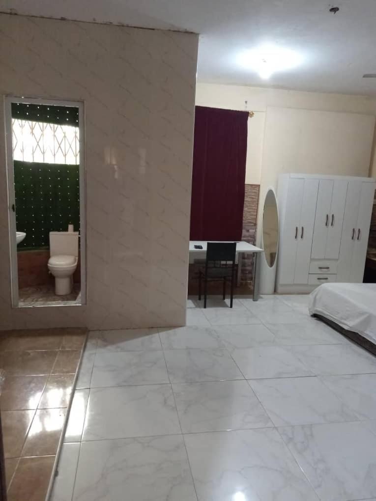 King Makeri Guest House view 3