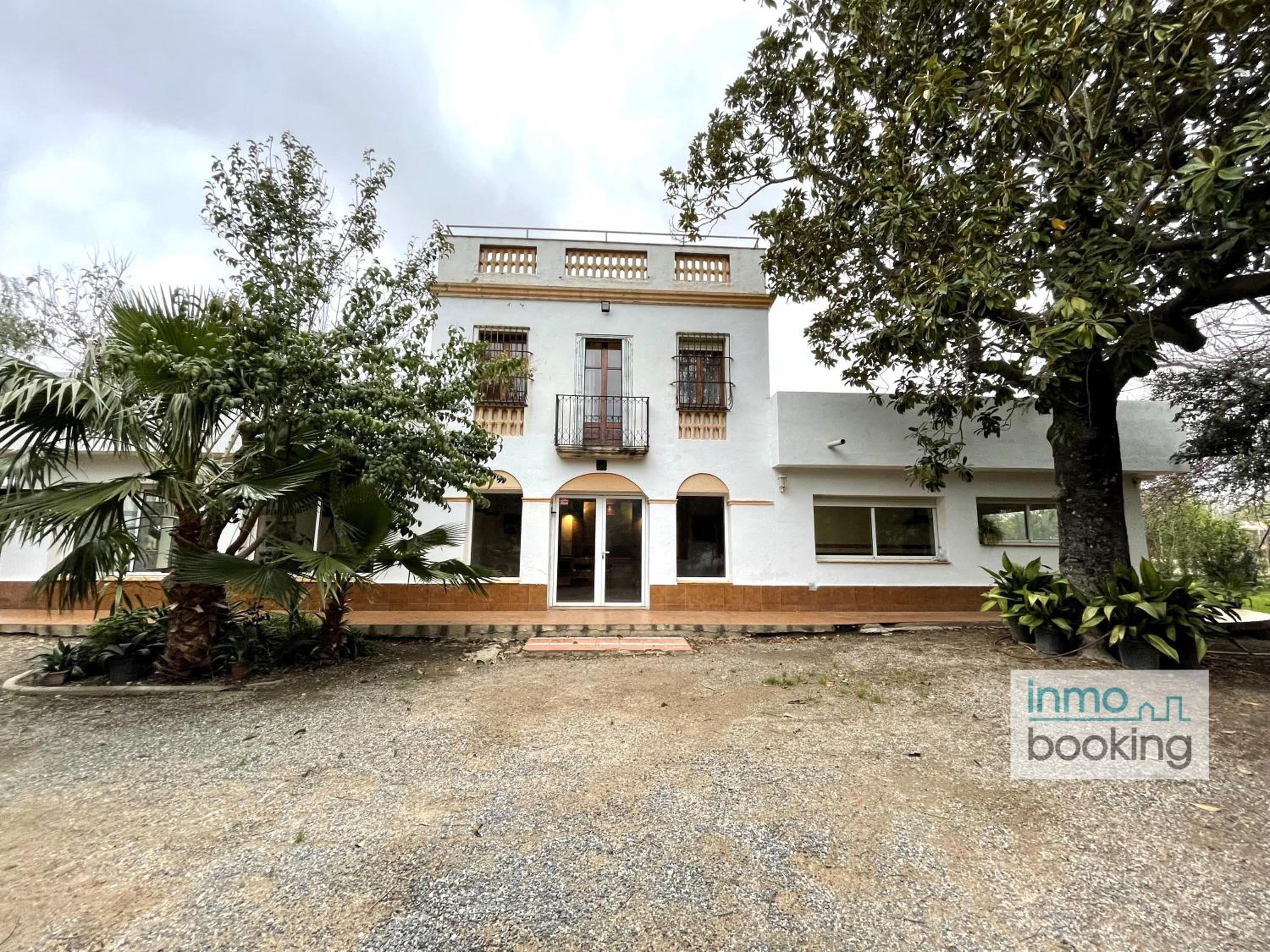 Villa Mediterrania, con piscina y barbacoa