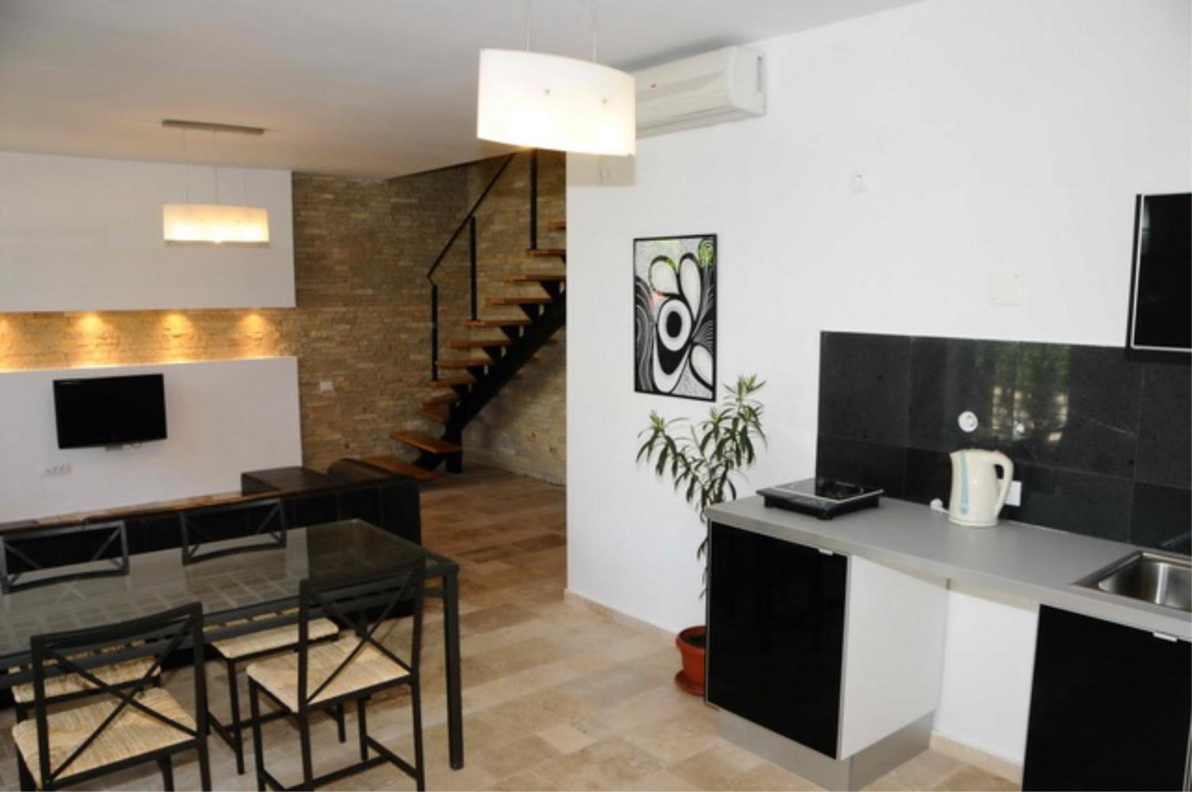 Vila Cube view 5