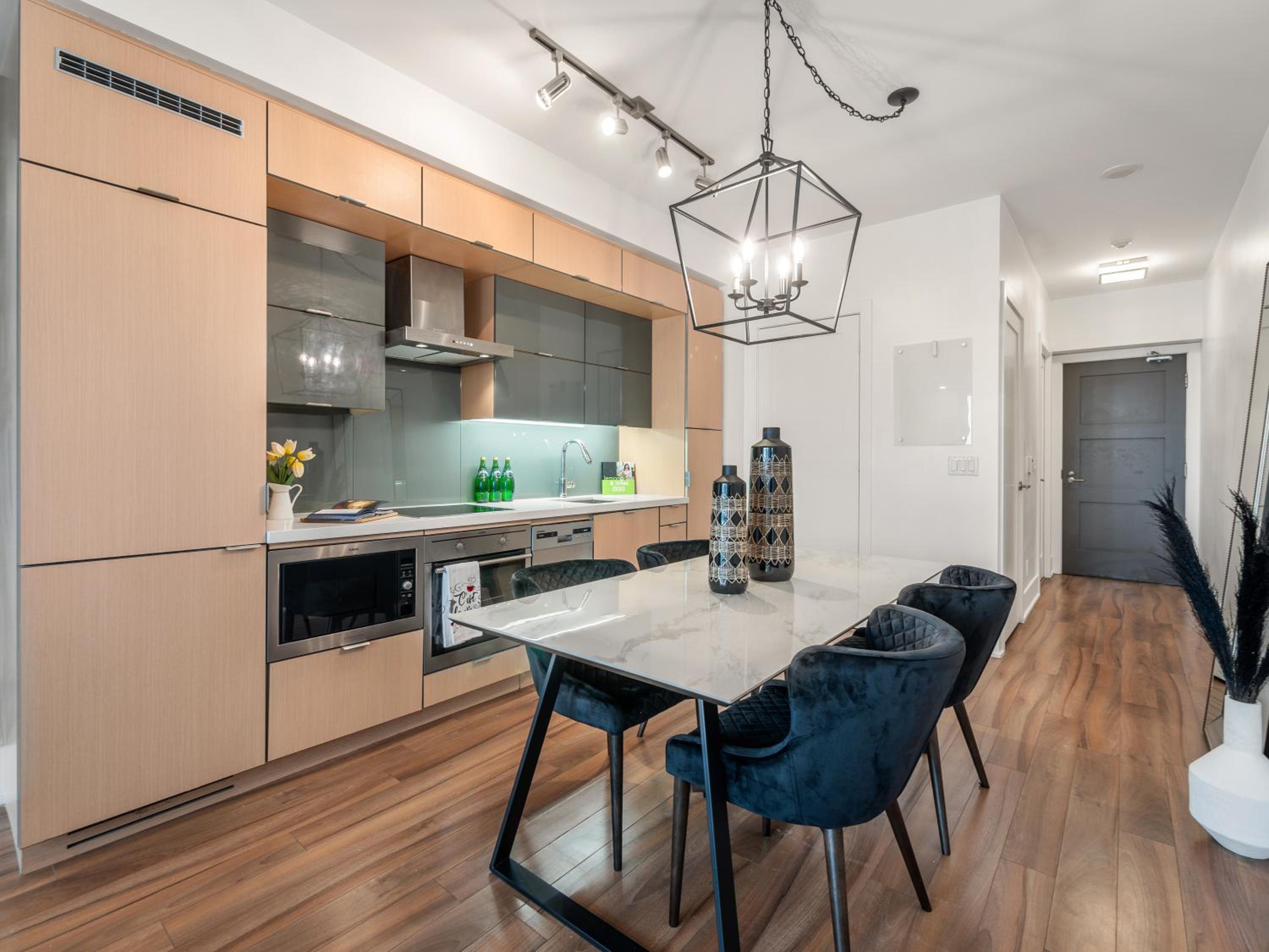 Forma Suites - CN Tower & Rogers Centre