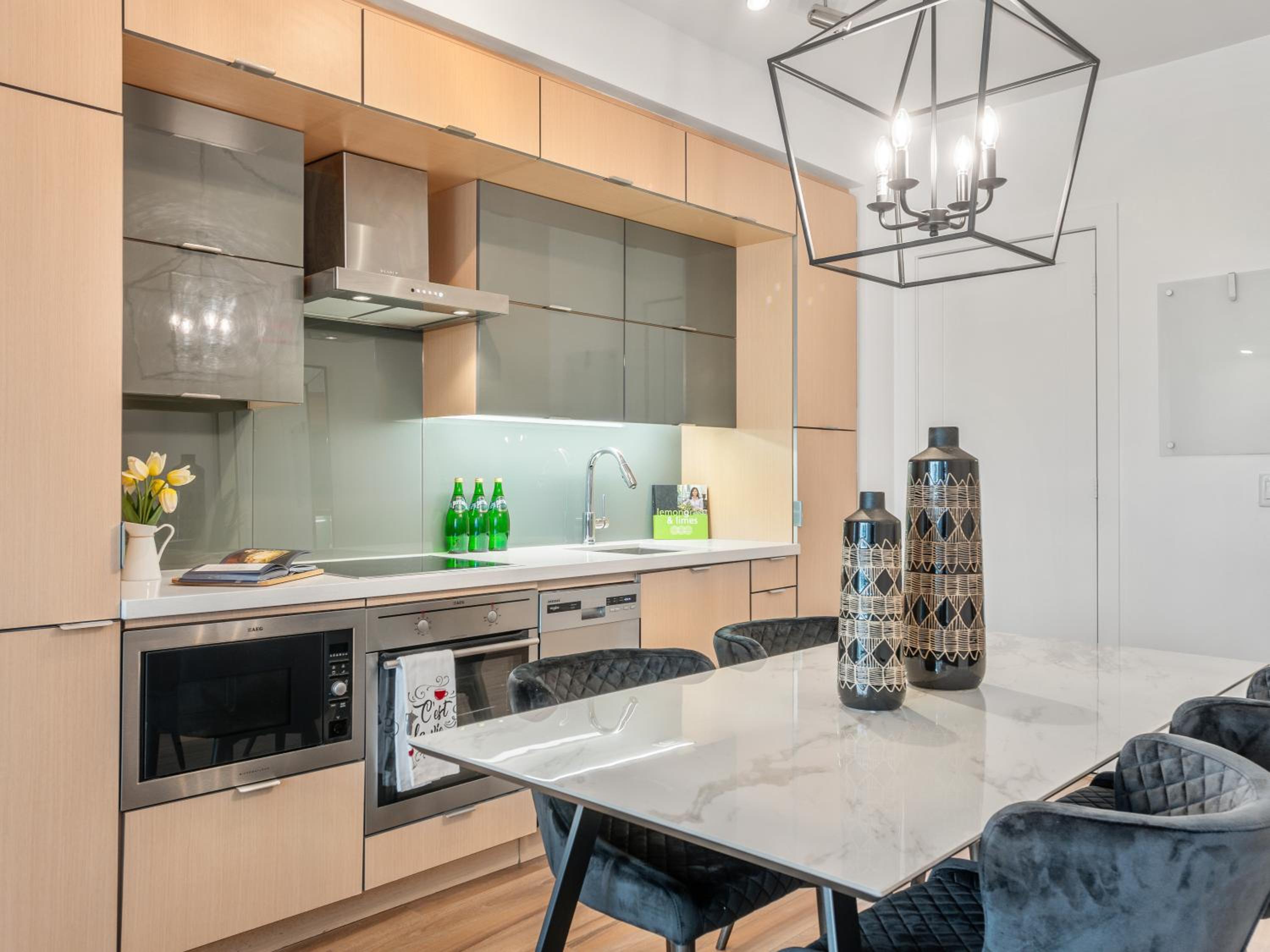 Forma Suites - CN Tower & Rogers Centre