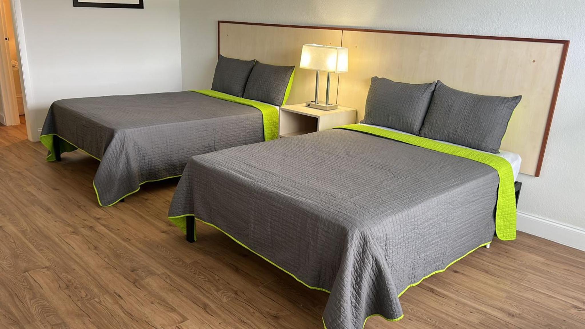 Weekly Inn