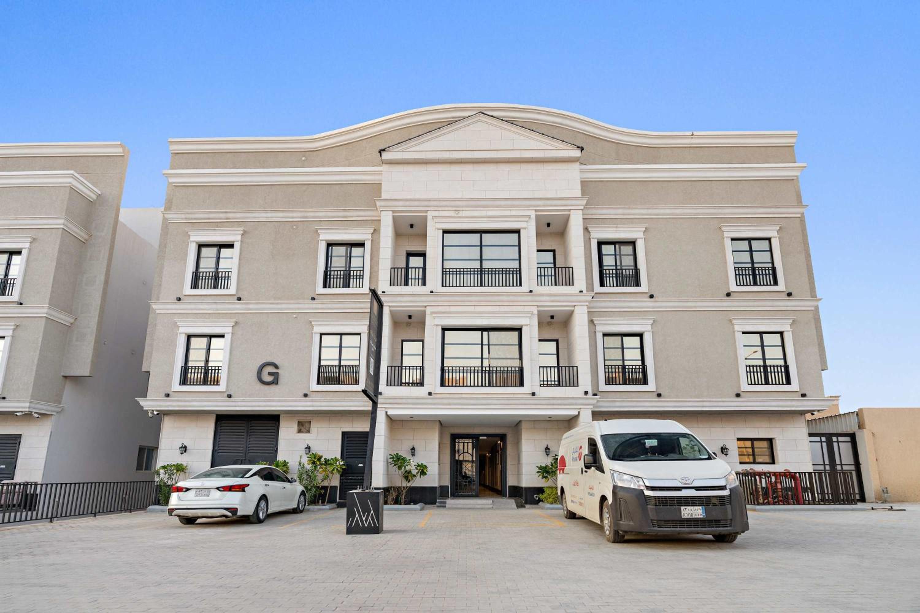 Silkhaus New & Modern 3BDR at Majidia in Al Nada