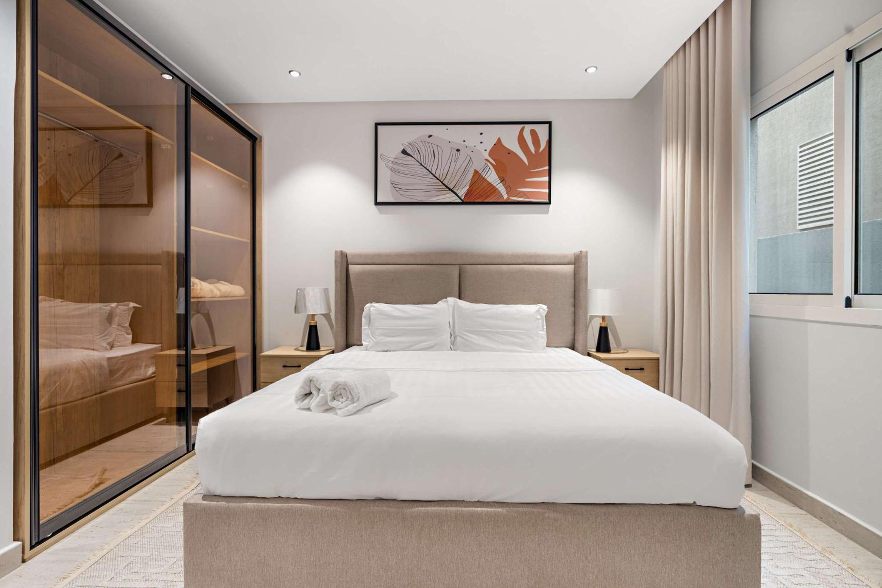 Silkhaus New & Modern 3BDR at Majidia in Al Nada