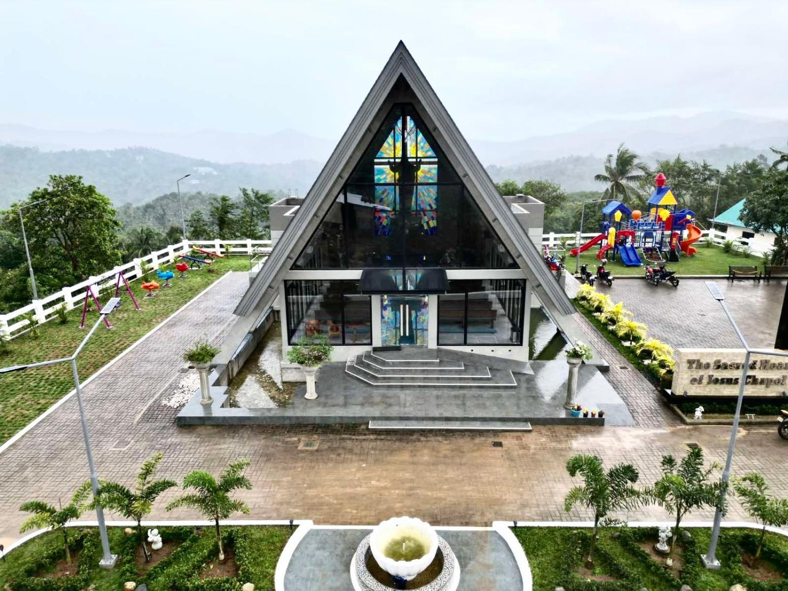 SkyMount Resort