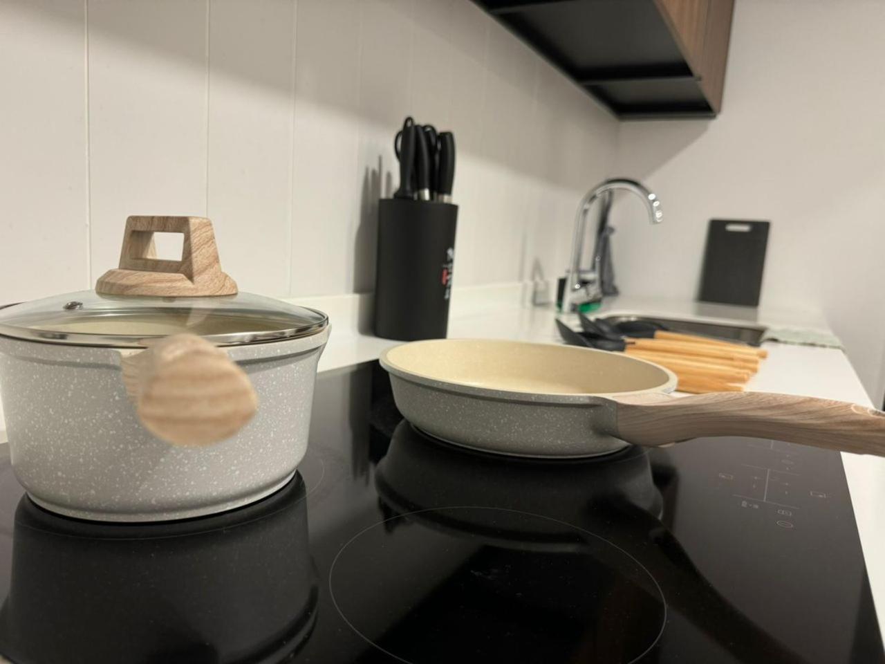 Una Serviced Apartment, Jalan Peel by Rverse Suite