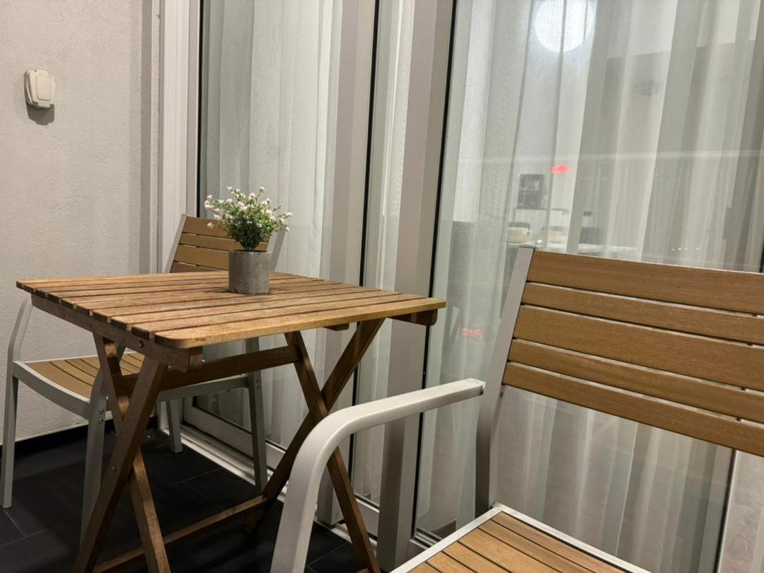 Una Serviced Apartment, Jalan Peel by Rverse Suite