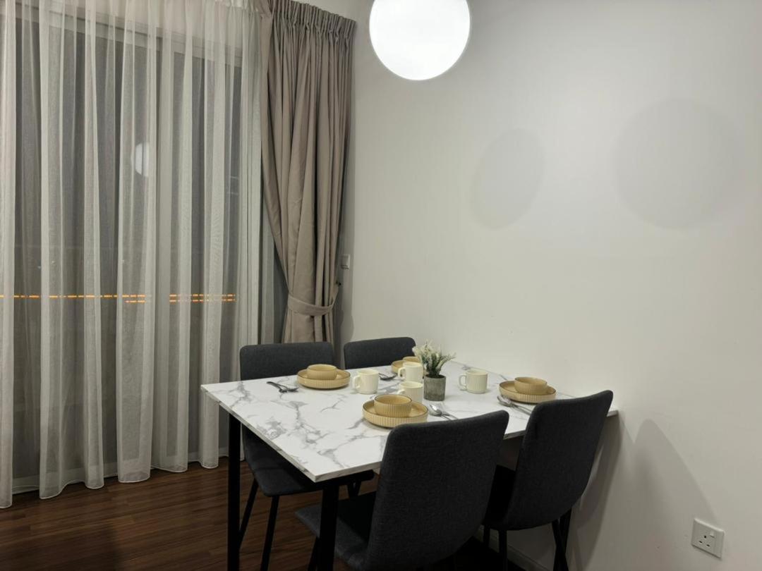 Una Serviced Apartment, Jalan Peel by Rverse Suite