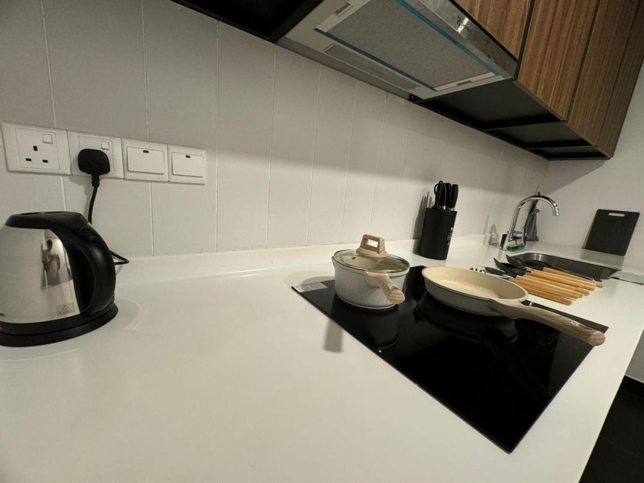 Una Serviced Apartment, Jalan Peel by Rverse Suite