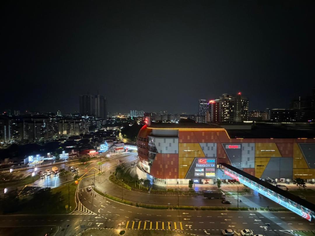 Una Serviced Apartment, Jalan Peel by Rverse Suite