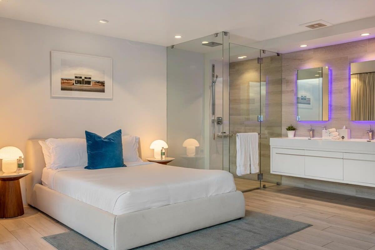 Crest Estate by Stay Awhile Villas