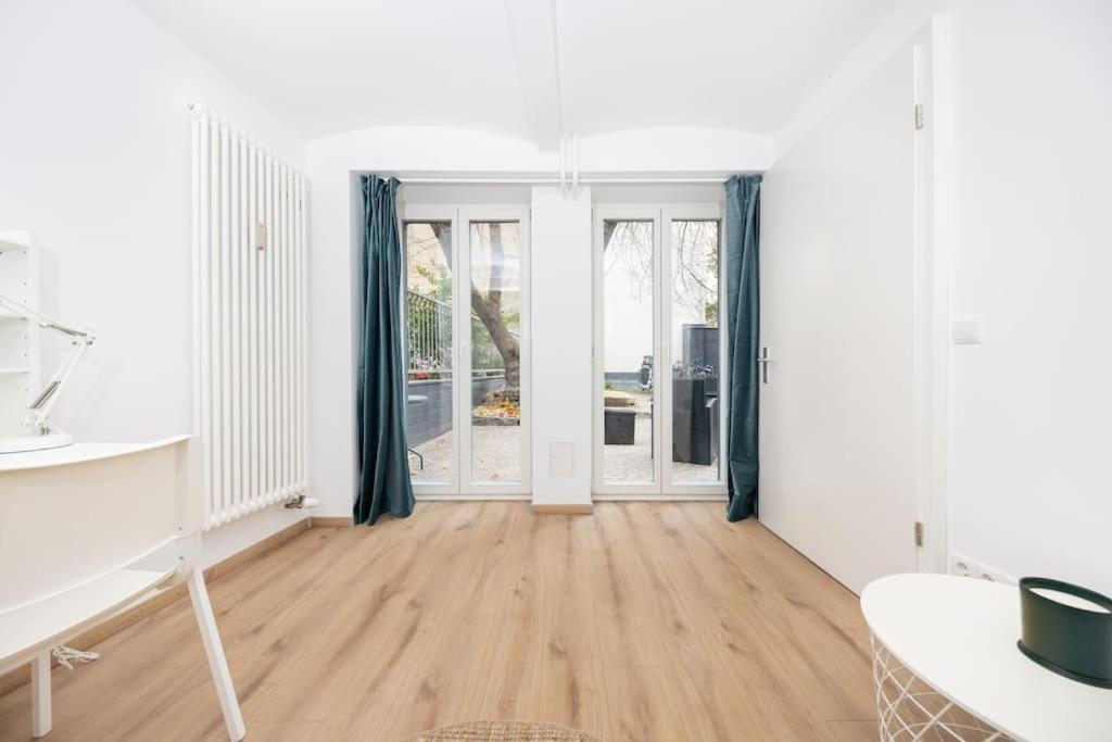 Terrassen-Wohnung am Görlitzer Park in Kreuzberg