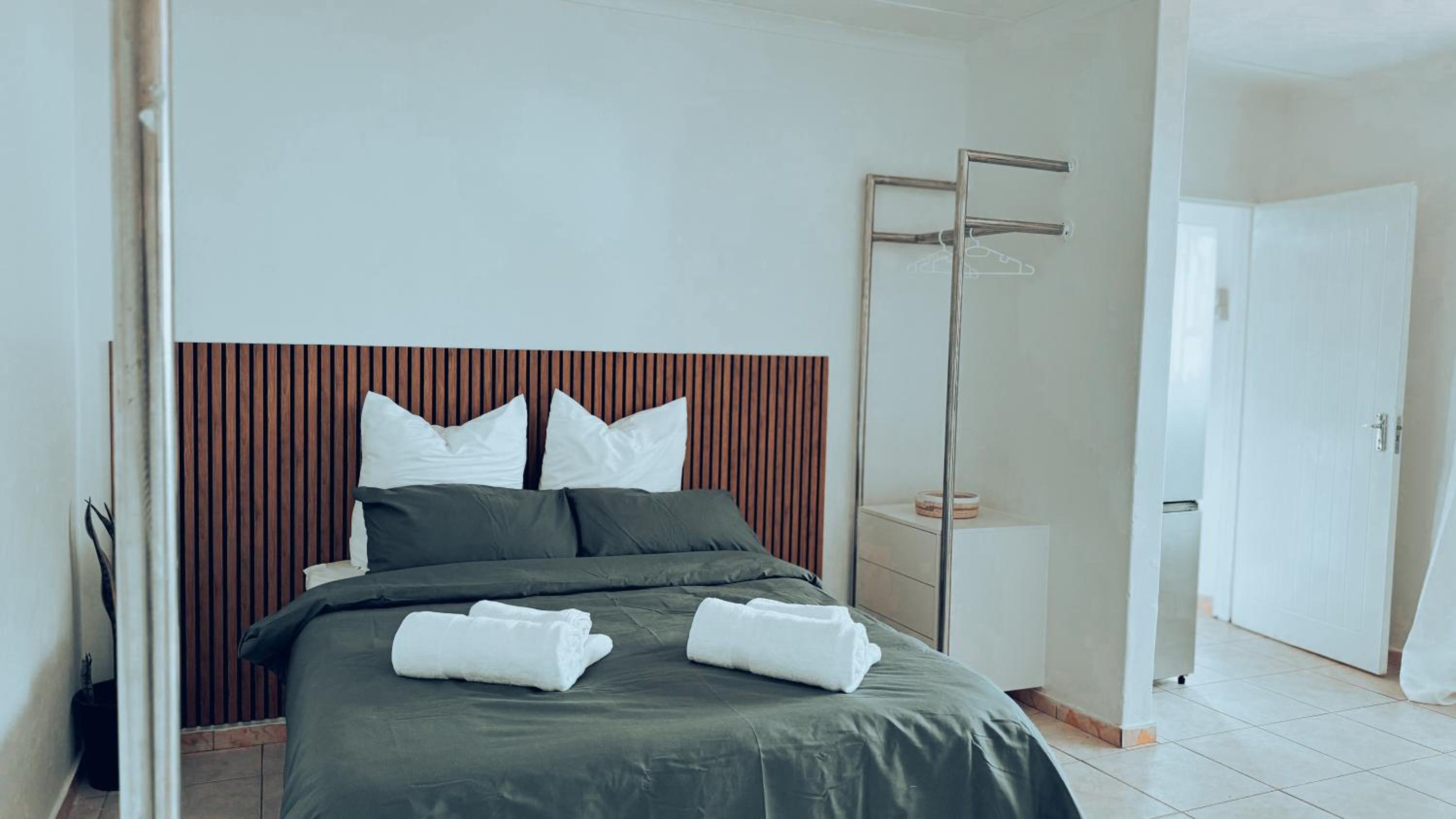 Central Nomad Apartment