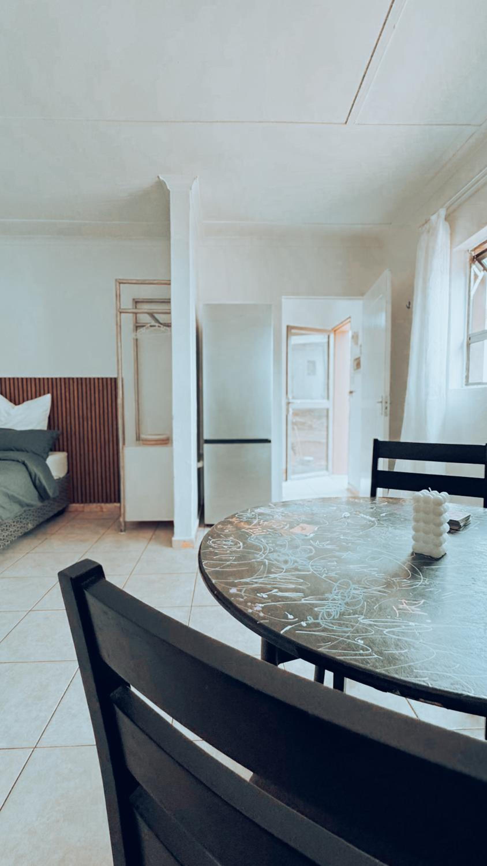 Central Nomad Apartment