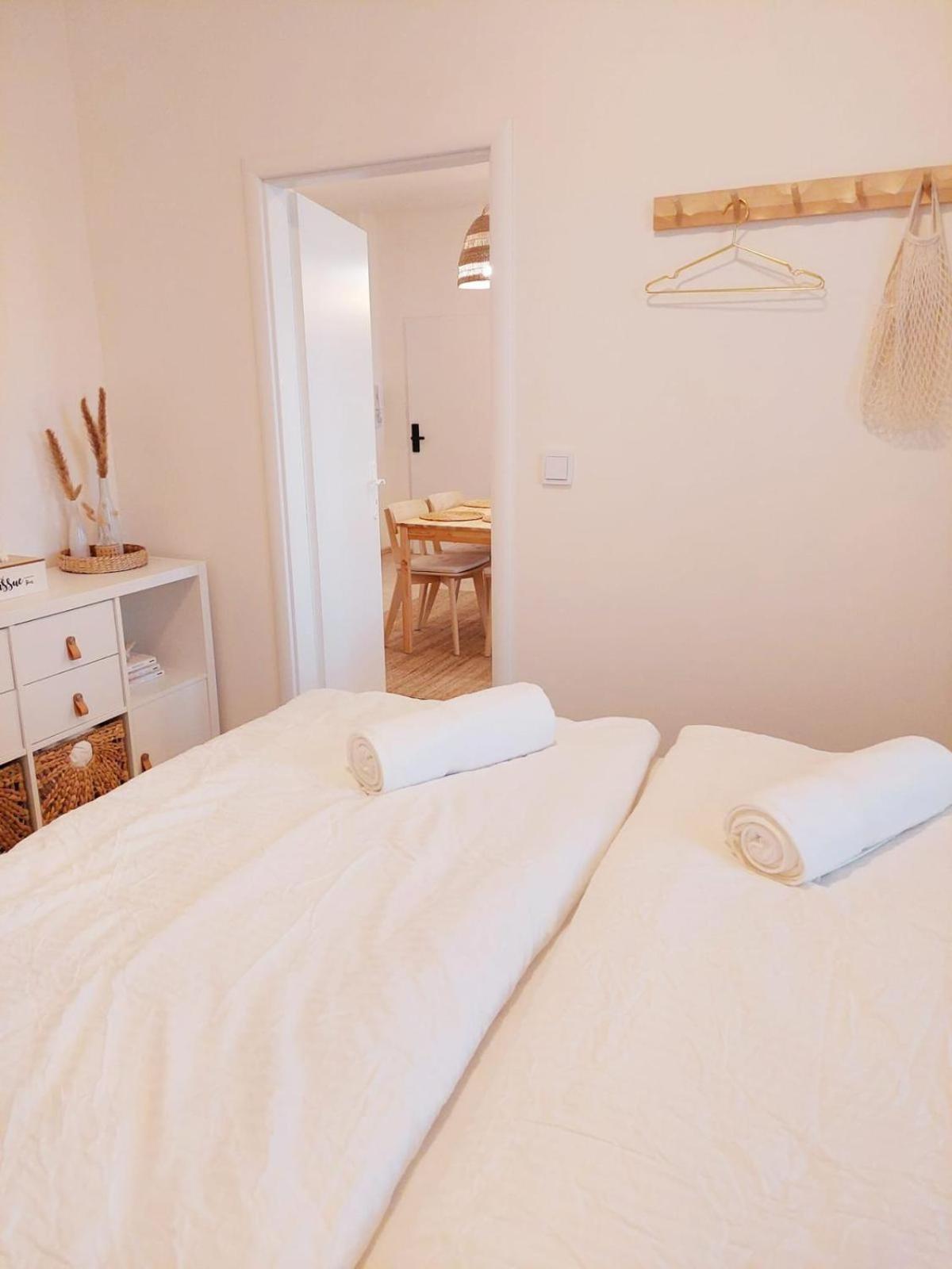 Stylish Apartment, Walk to Nivy Center view 2