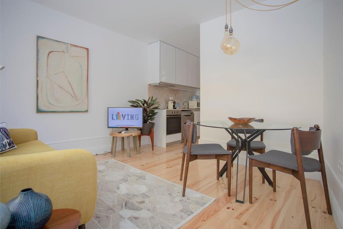 Liiiving in Porto - Clérigos Terrace Apartment