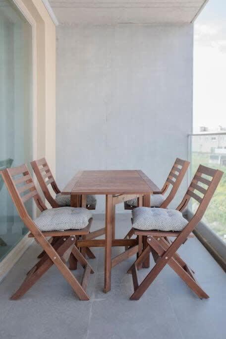 Liiiving in Gaia - Beach Seaside Apartment