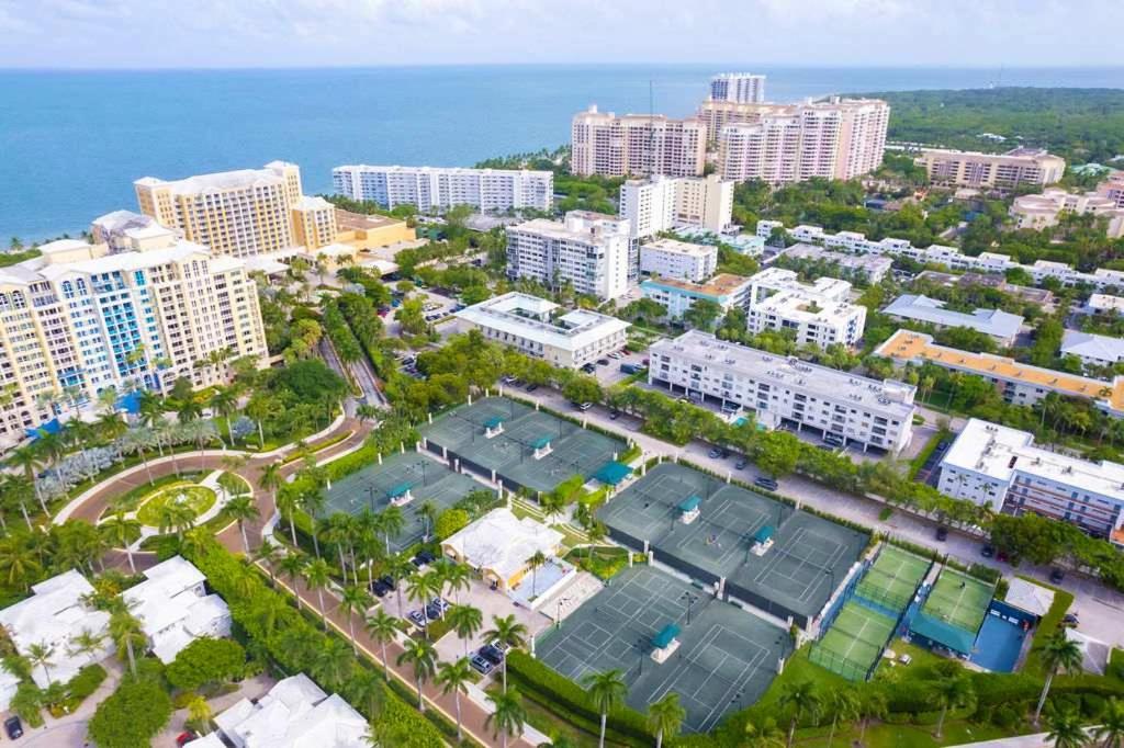 The Palms, Ocean View Studio Located at Ritz Carlton - Key Biscayne