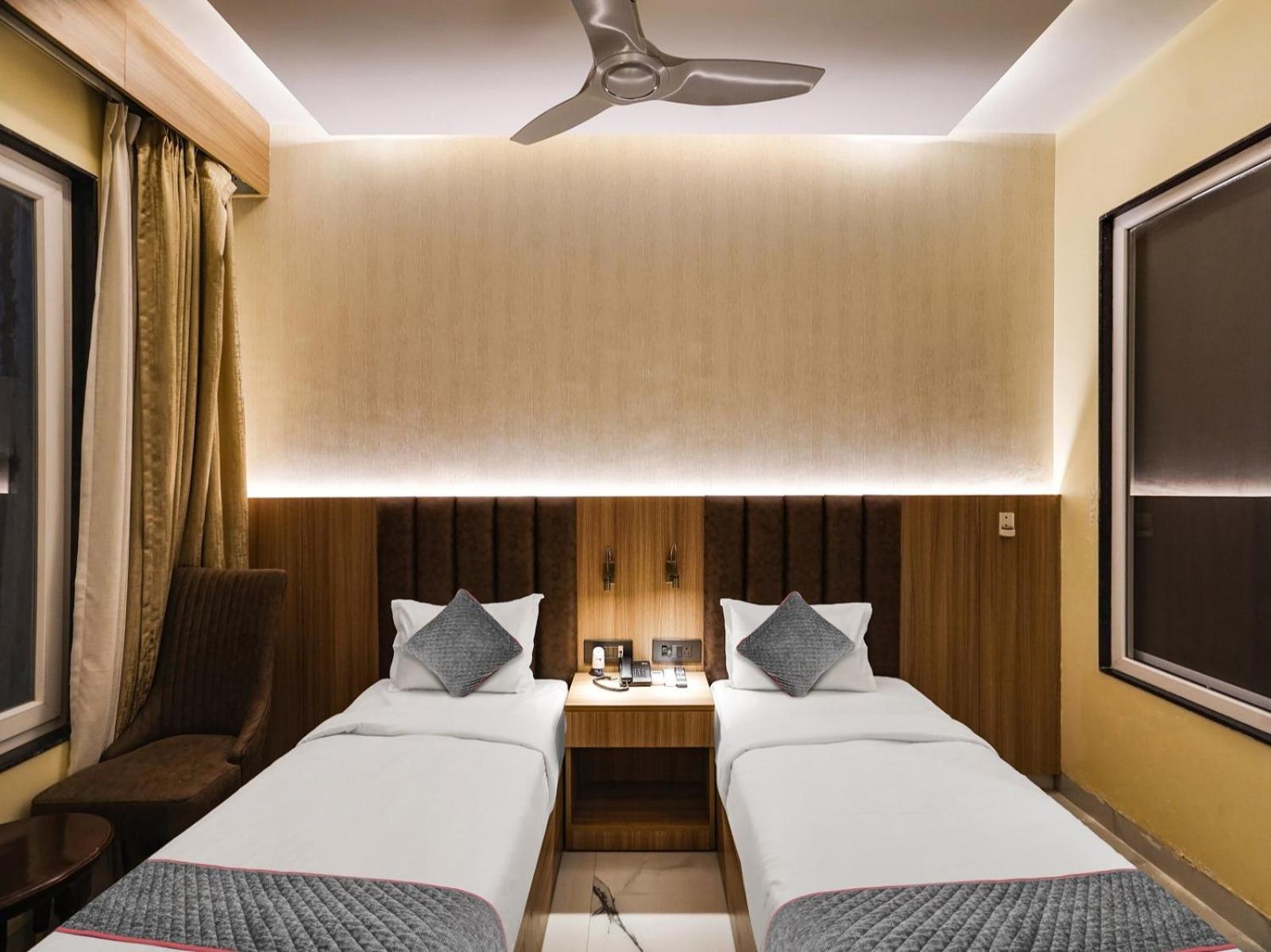 Hotel New Tarkky Plaza Near IGI Airport Delhi