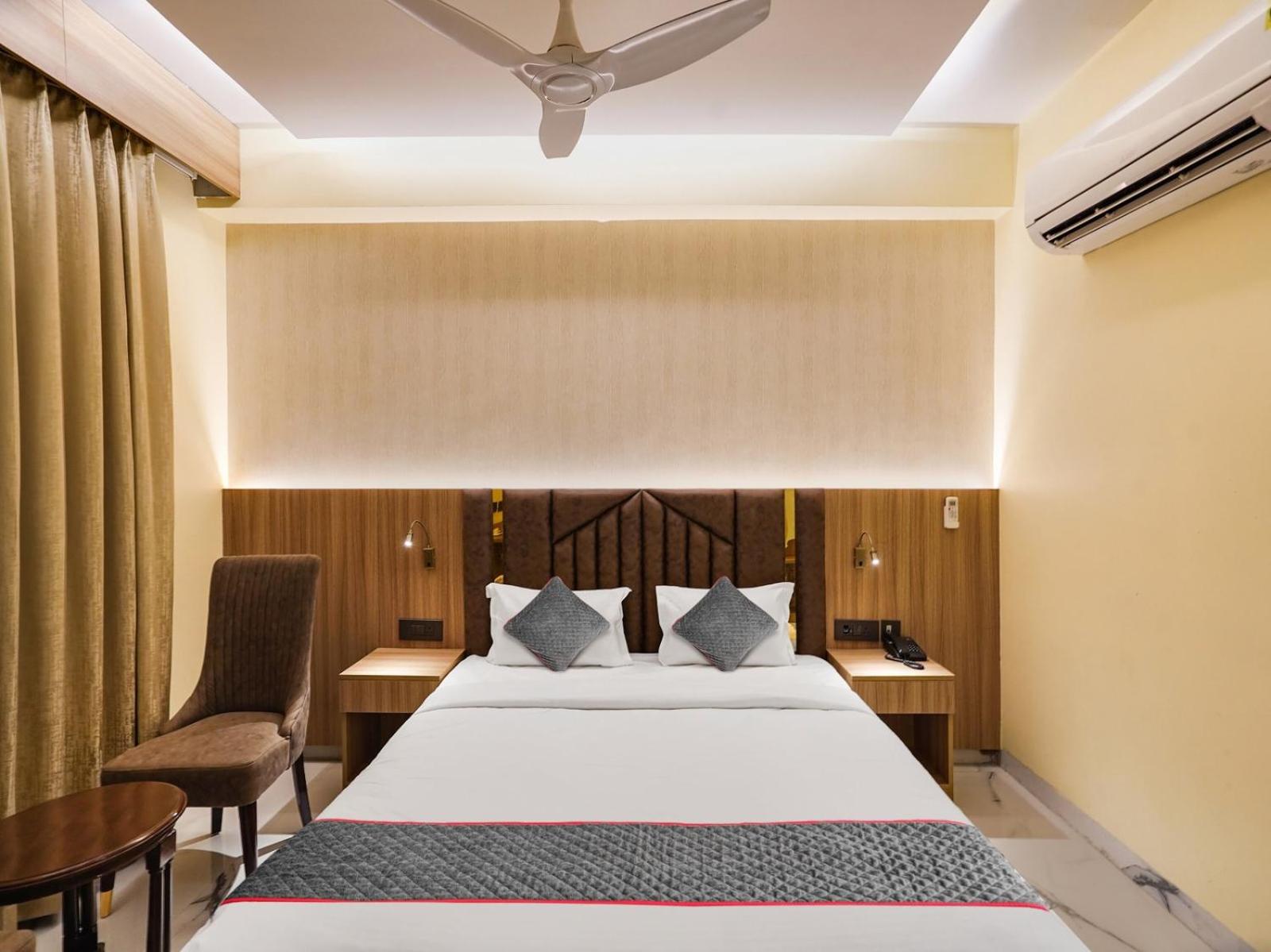 Hotel New Tarkky Plaza Near IGI Airport Delhi