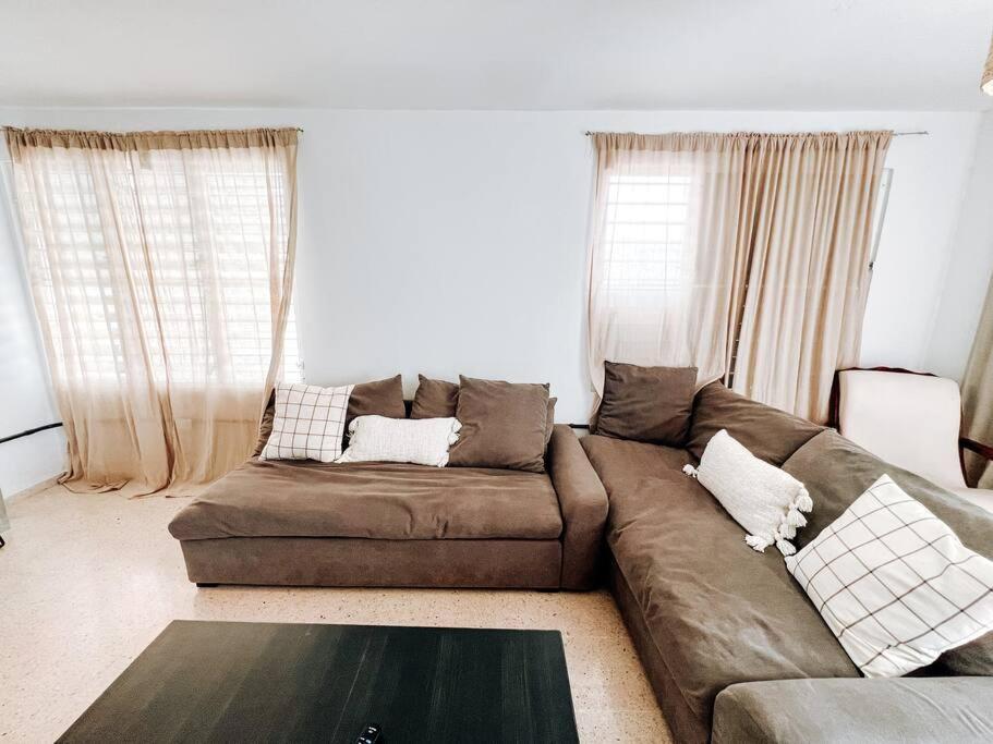 Isabela Surf Town House Ocean View Near Surf Spot view 3
