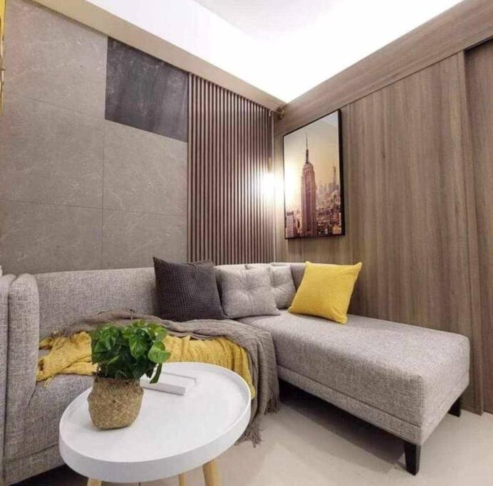 Pop of Yellow Condo Unit in Fame Near Shaw MRT SM Megamall - Staycations by SMS view 5