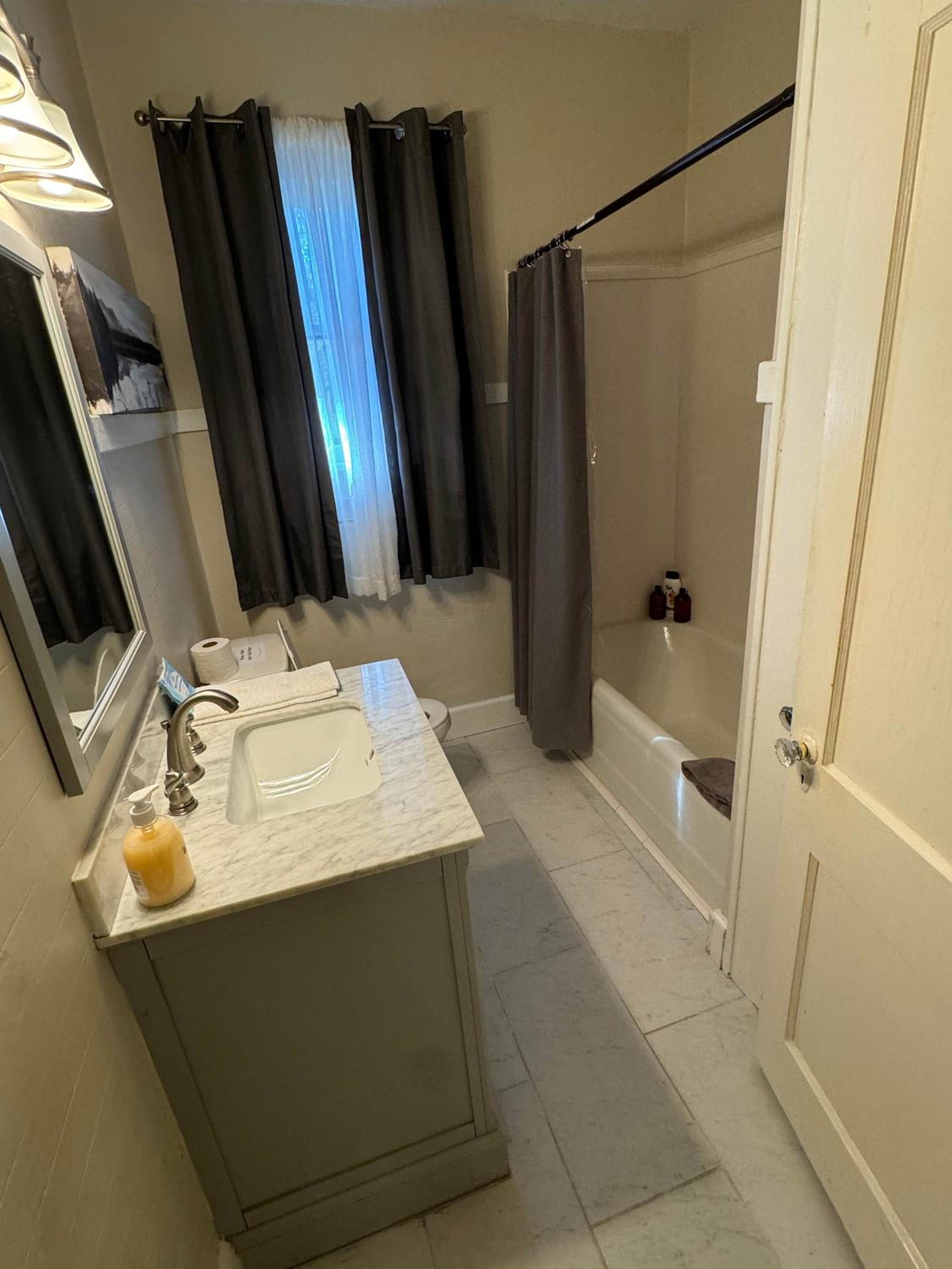 Haute on Hannon- Midtown Cottage!, photo 54