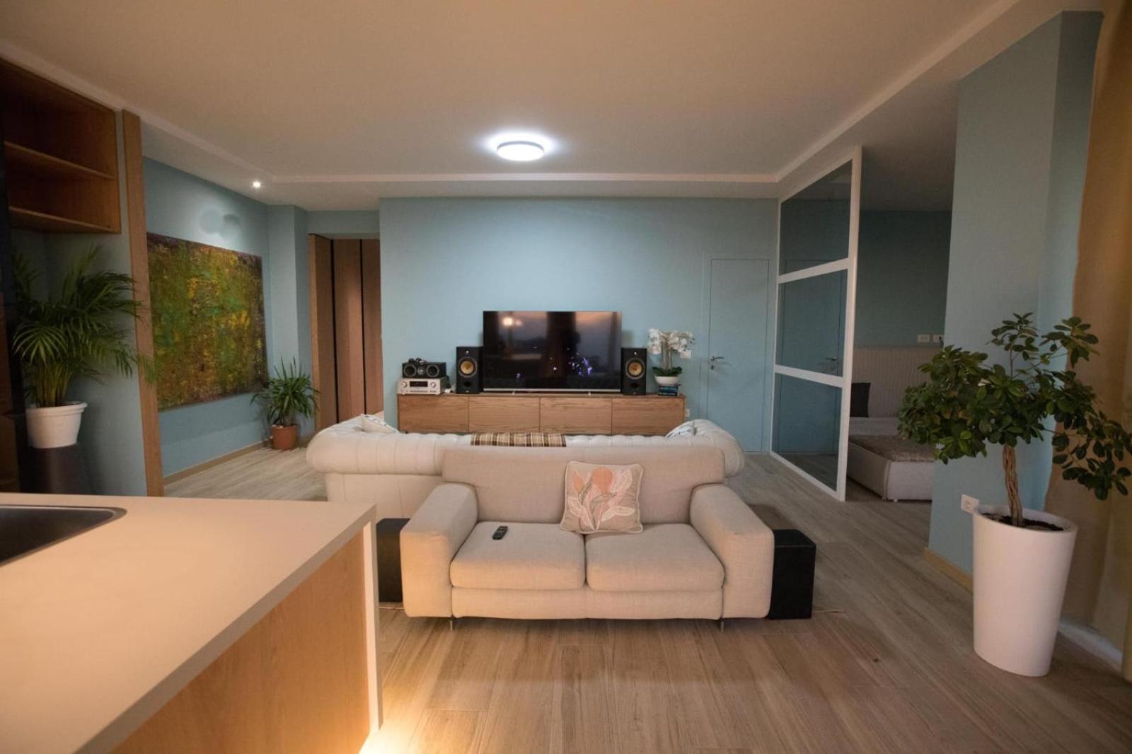 Vila Luarasi Blue Apartment