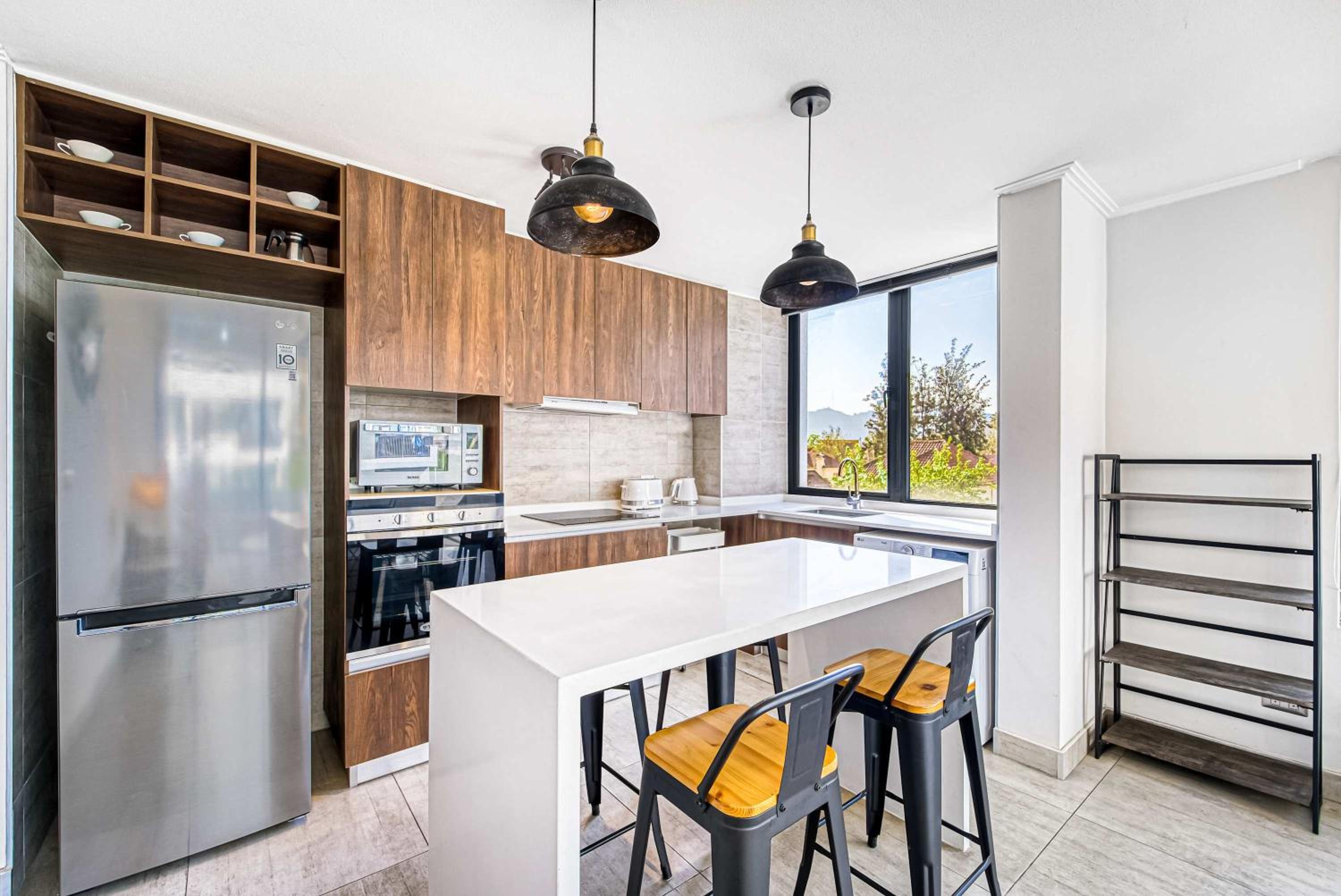 City Nest - 2B with Balcony & Parking
