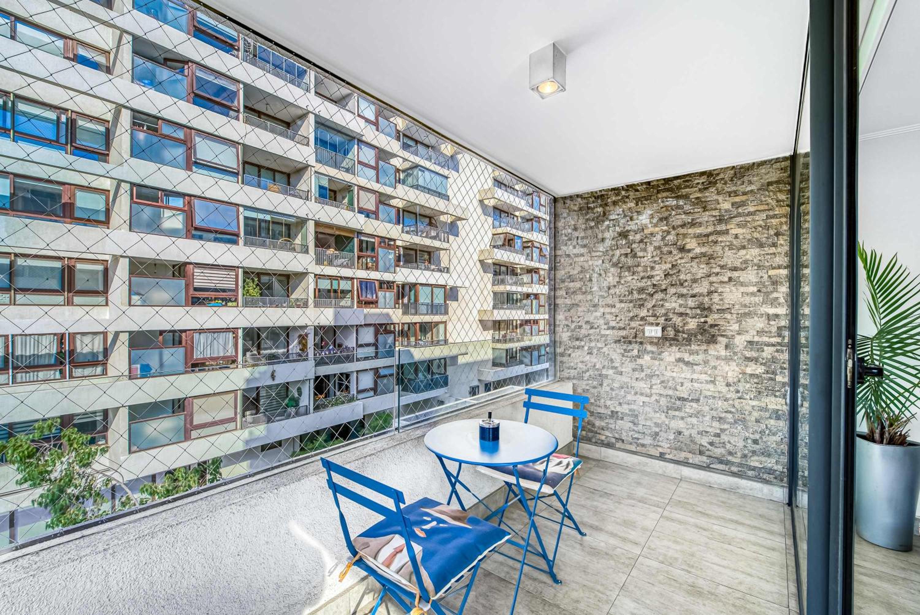 City Nest - 2B with Balcony & Parking