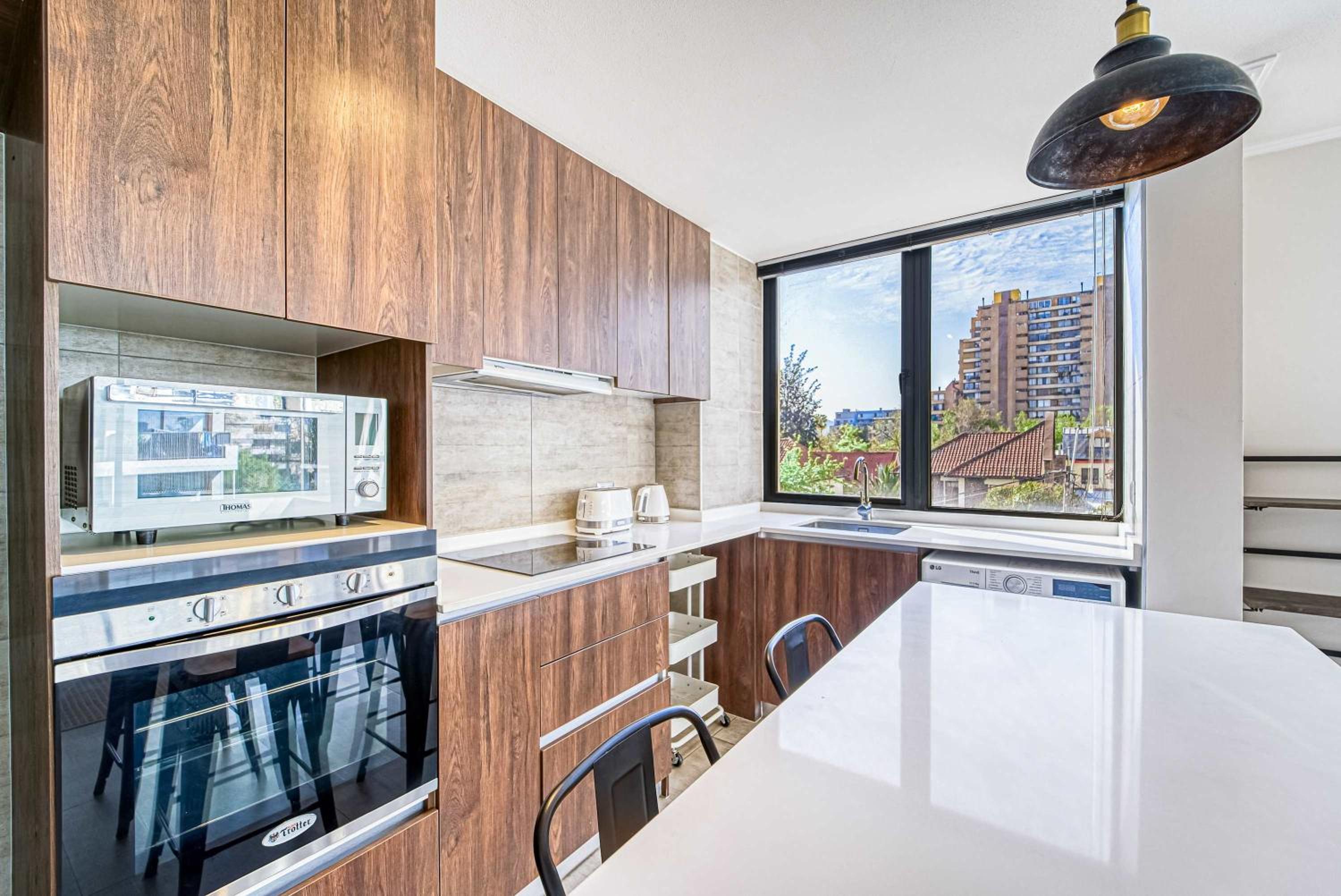 City Nest - 2B with Balcony & Parking
