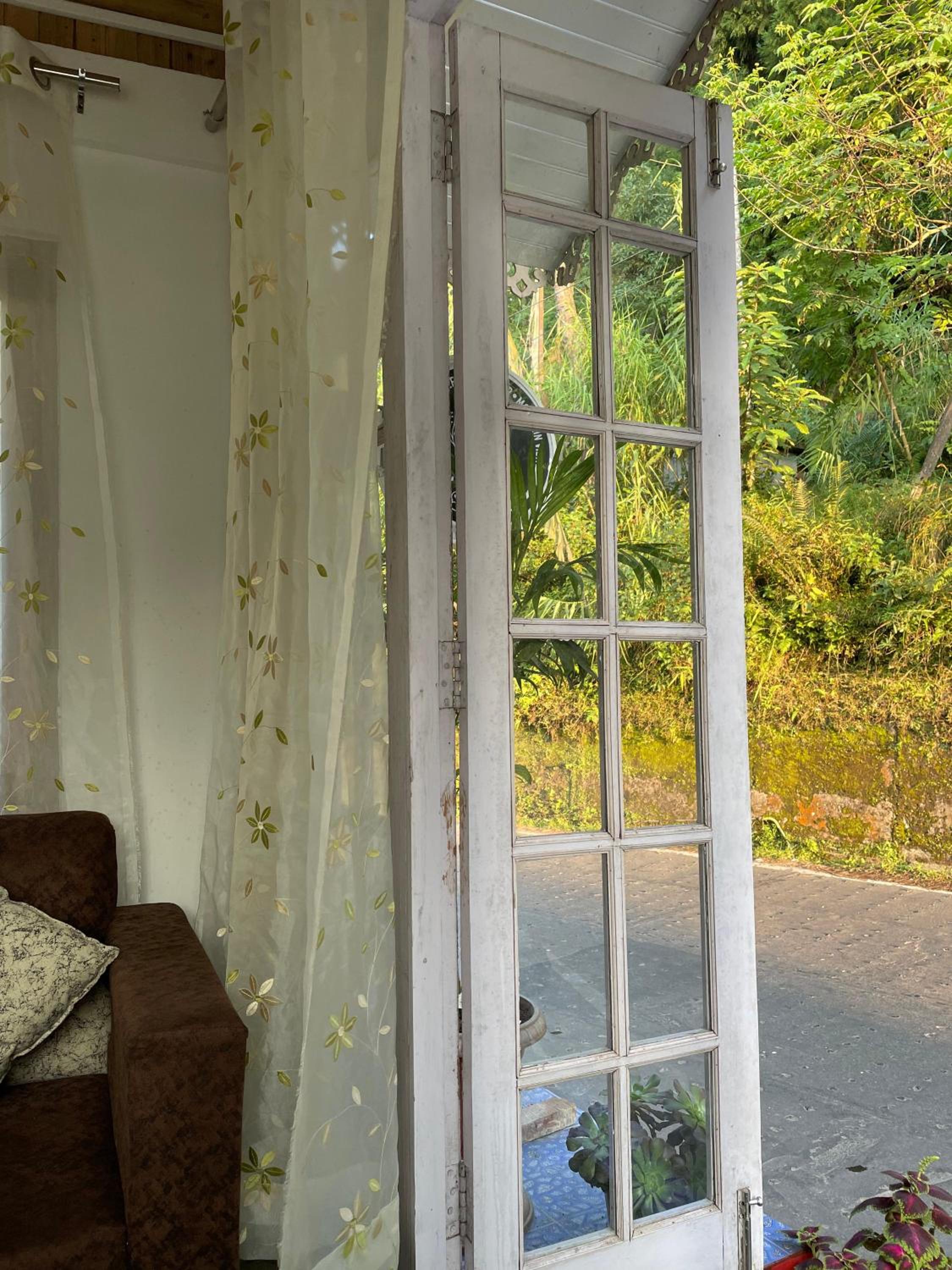 Lucky's Inn Homestay view 4