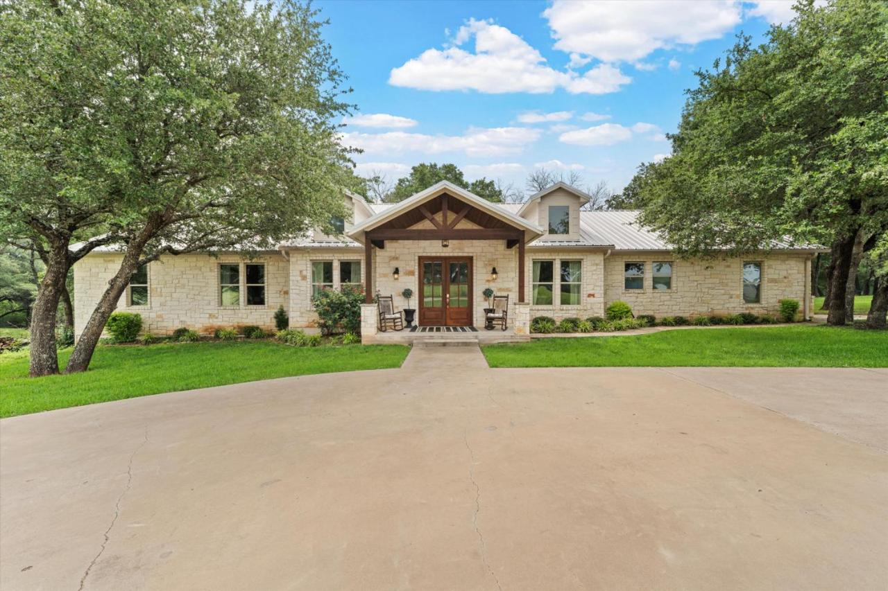 Ruby Dell Ranch - Just 10 mins from downtown Waco