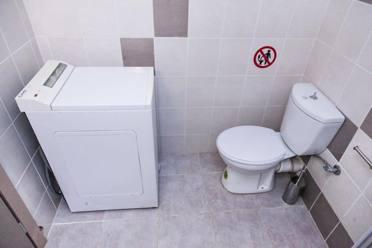 Cozy apartment near Stavros Niarchos Park