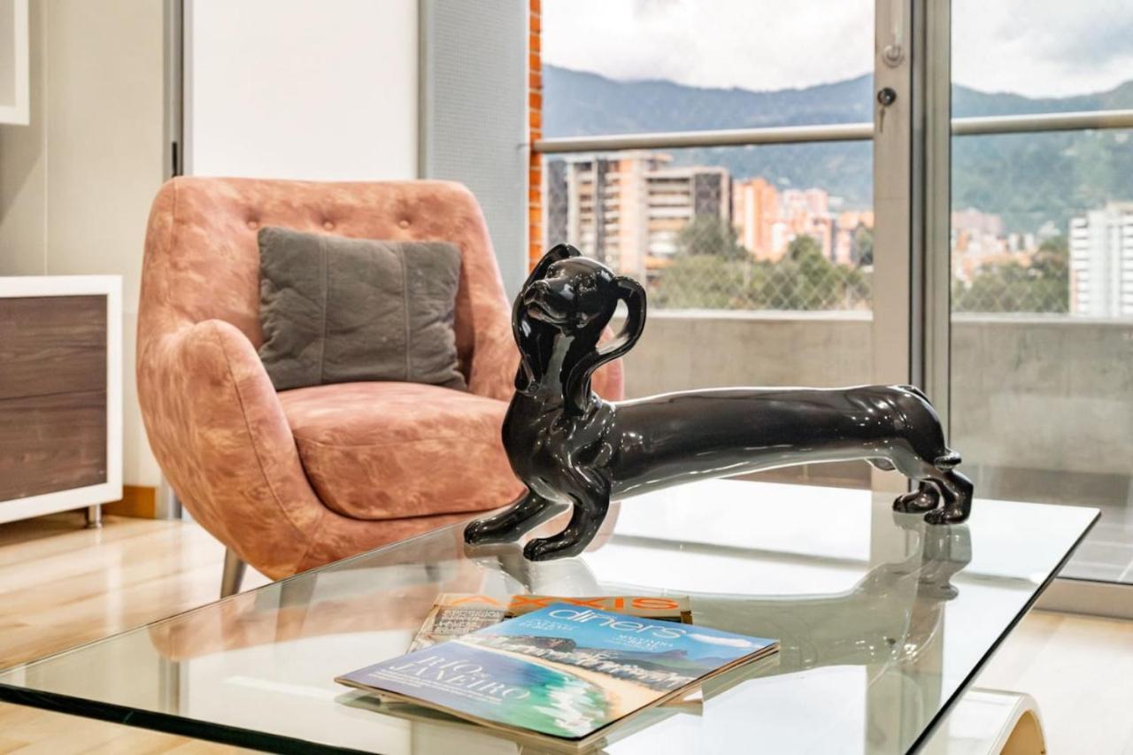 3BR Modern and Urban Apartment with Views