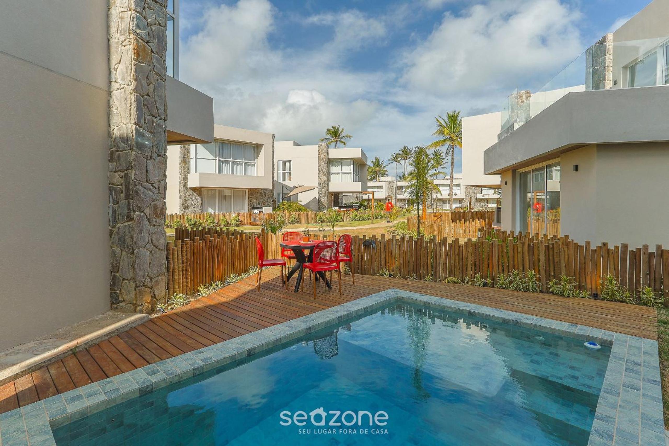 House with pool at Praia do Marceneiro NLUH0008