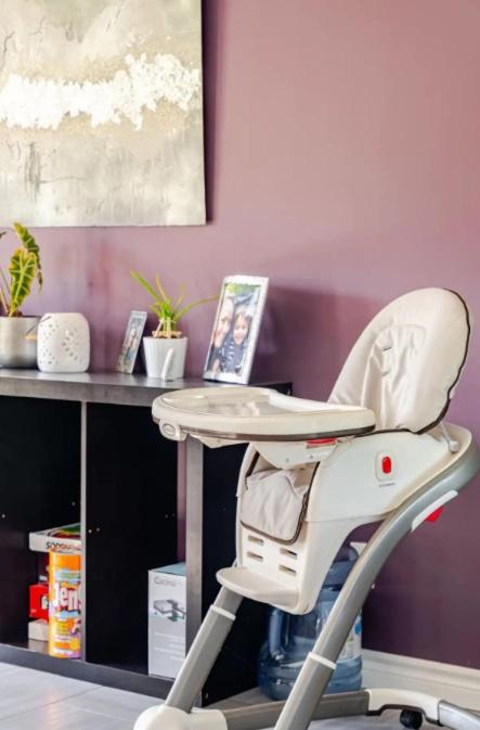 The Shabby Chic Home nestled on the Grimsby Escarpment