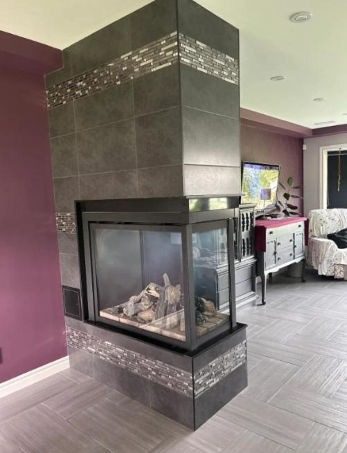 The Shabby Chic Home nestled on the Grimsby Escarpment