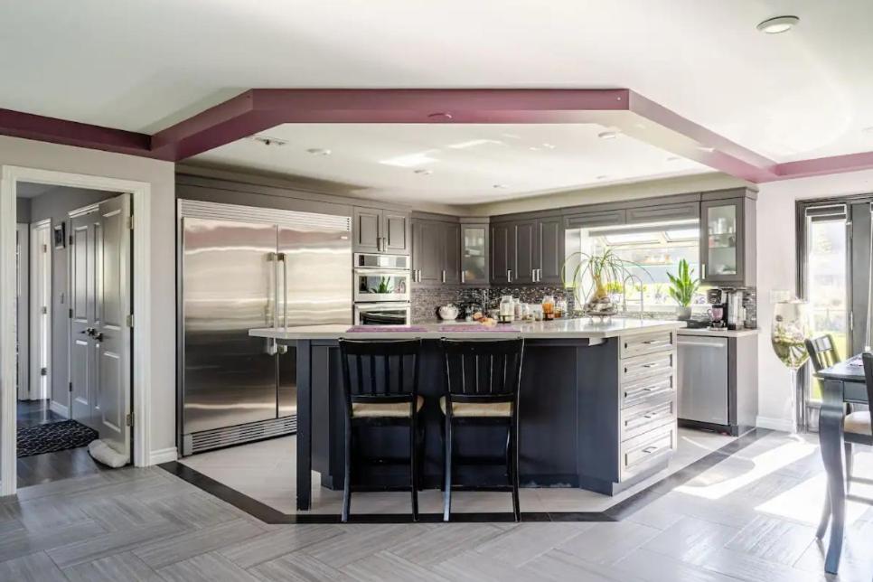 The Shabby Chic Home nestled on the Grimsby Escarpment