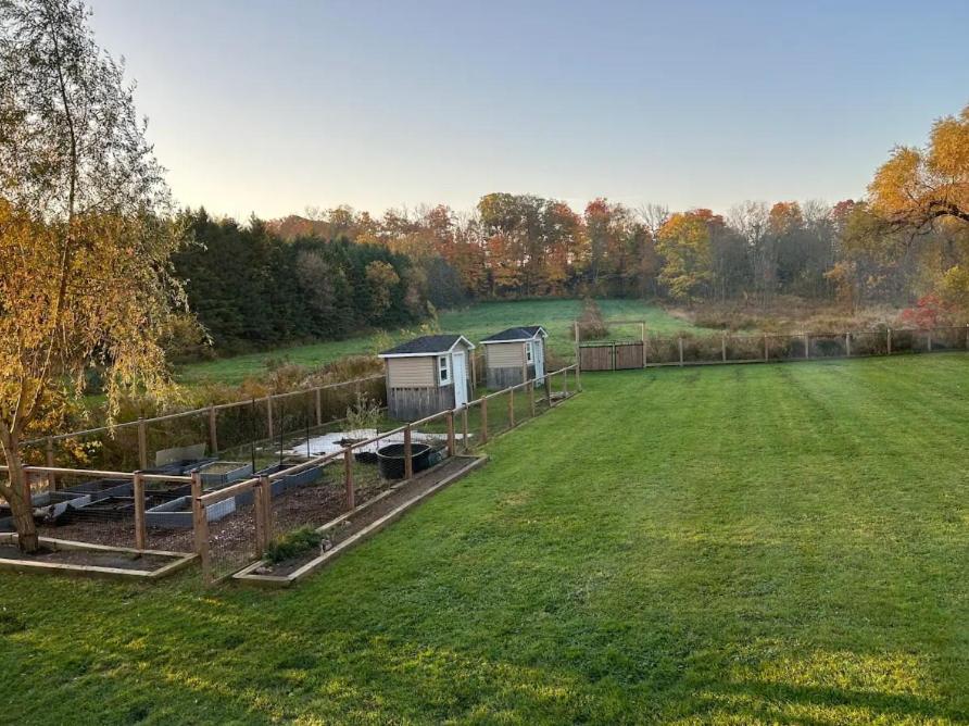 The Shabby Chic Home nestled on the Grimsby Escarpment