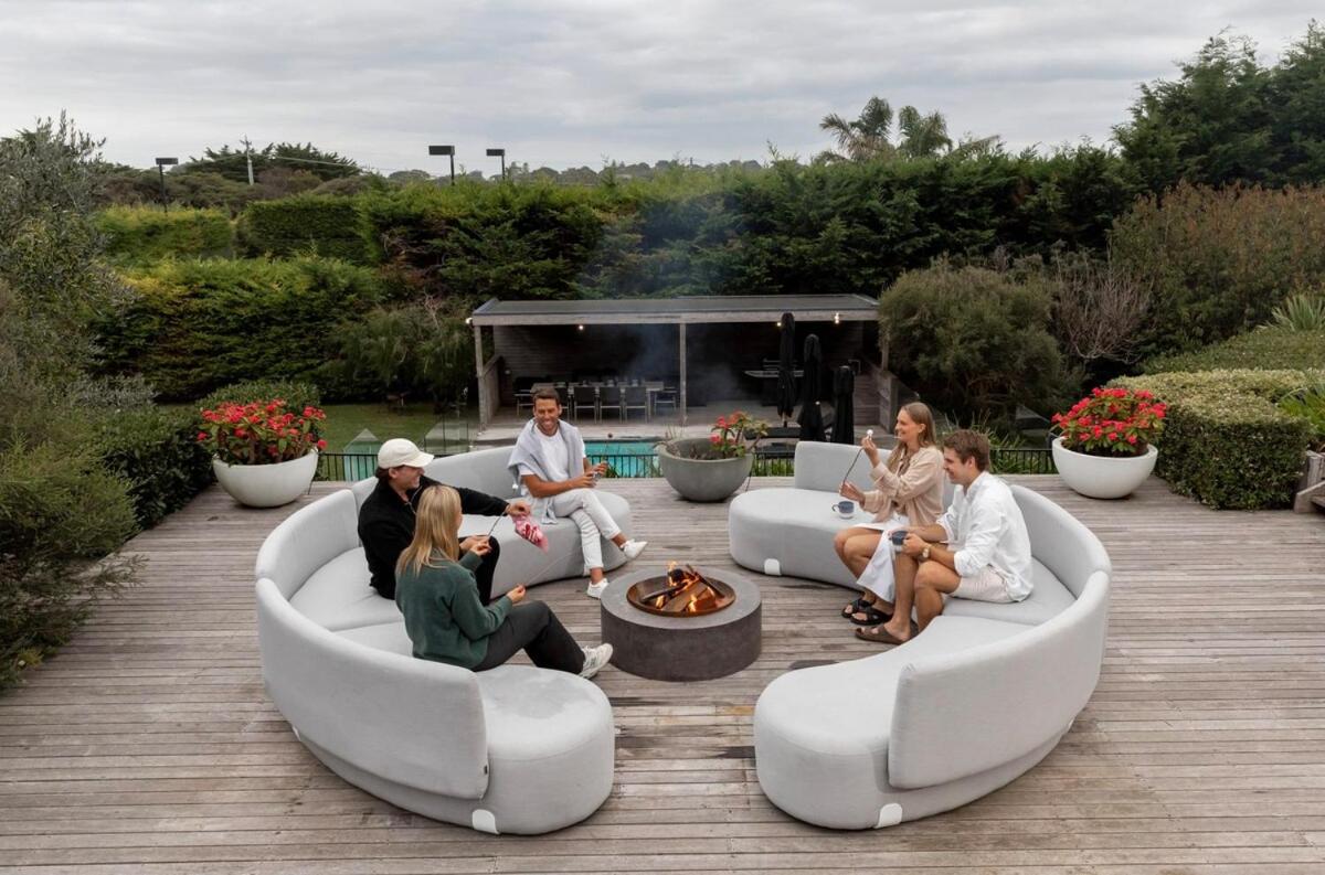 Luxury Portsea Sanctuary Gas Heat Pool & Gardens