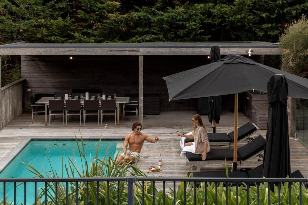 Luxury Portsea Sanctuary Gas Heat Pool & Gardens