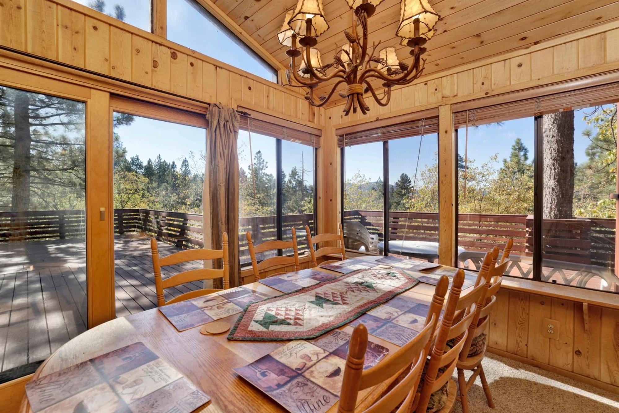 Mountain Hideaway on Maryland #2494 view 5