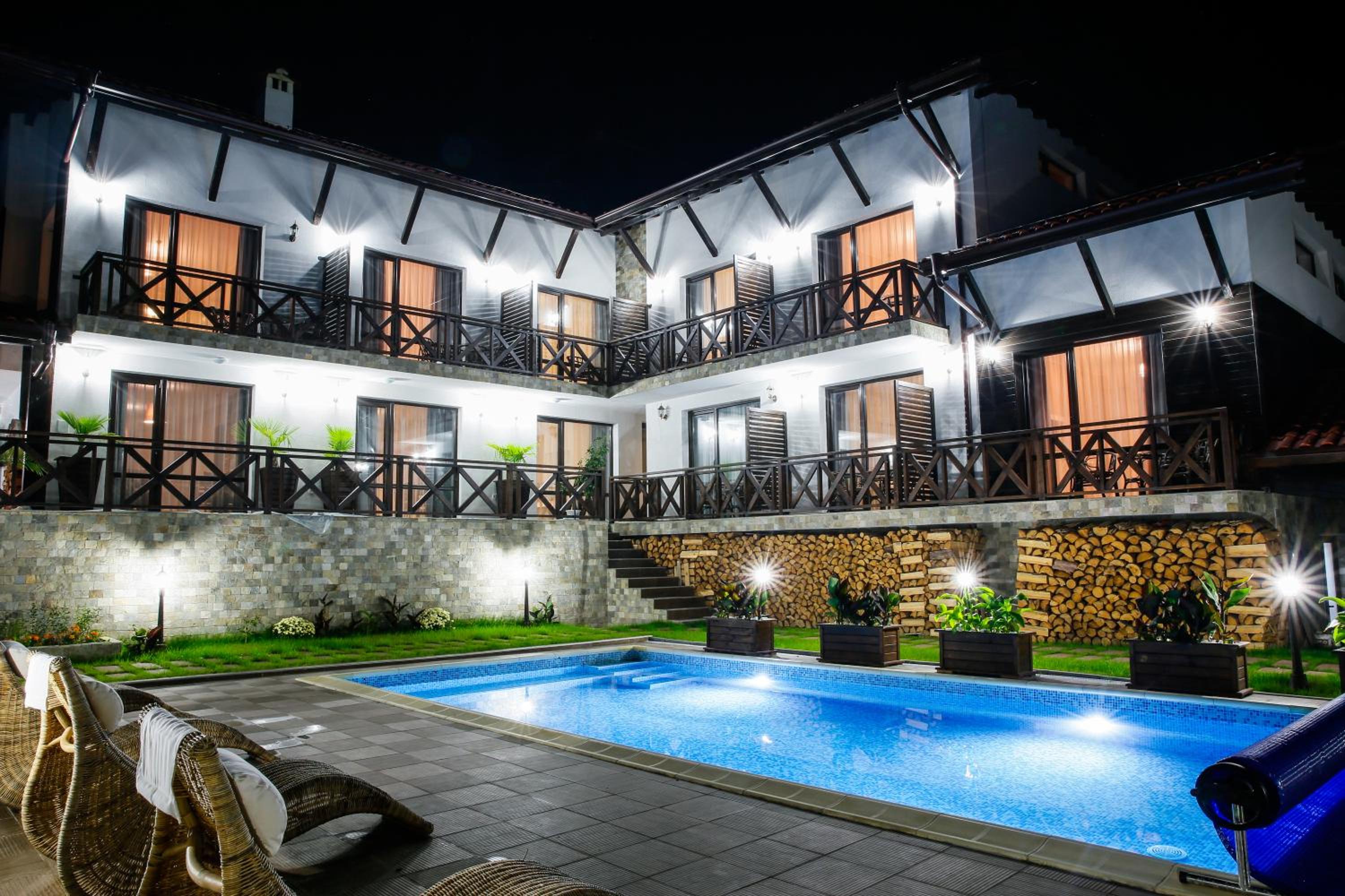 Einstein House & Spa