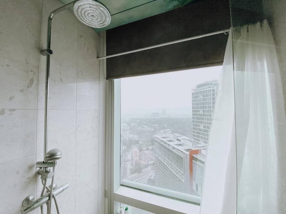 Deluxe Family Suites w KLCC View