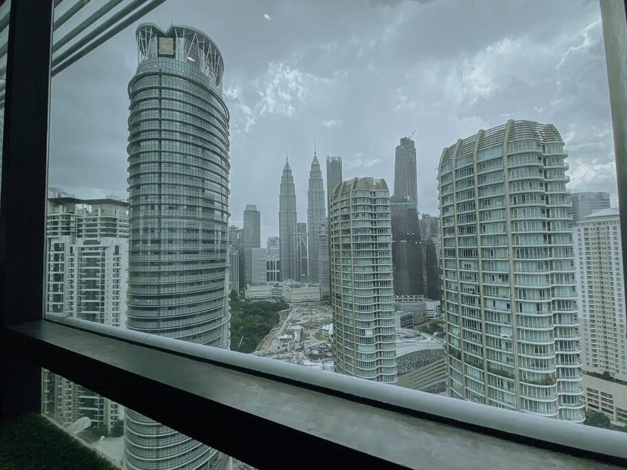 Deluxe Family Suites w KLCC View