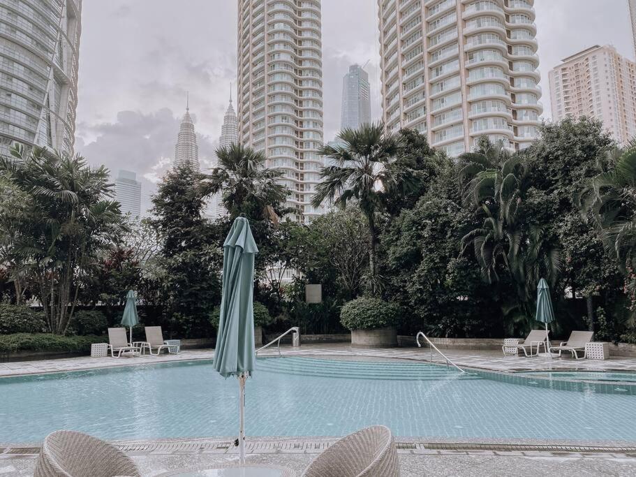 Deluxe Family Suites w KLCC View