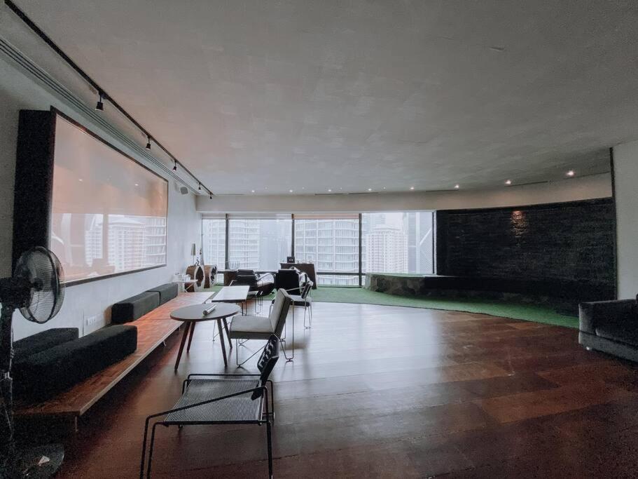 Deluxe Family Suites w KLCC View